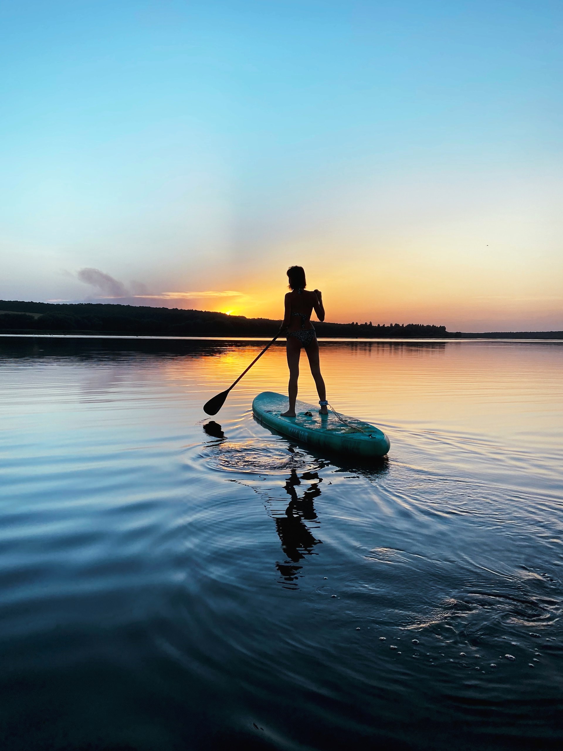 attach a leash to your sup board